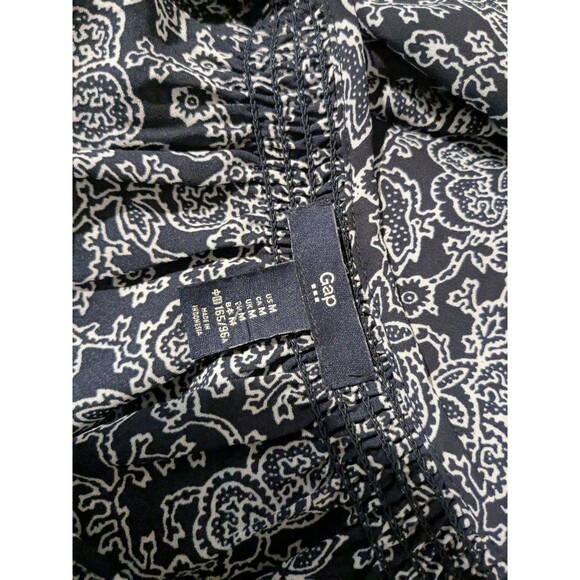 GAP | Navy Blue & White Paisley Print Smocked Peasant Blouse Size M (8-10) - Picture 6 of 6